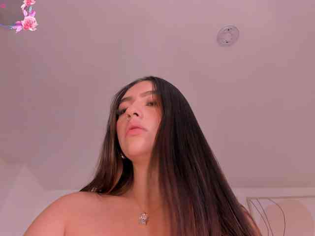BellaRose webcam