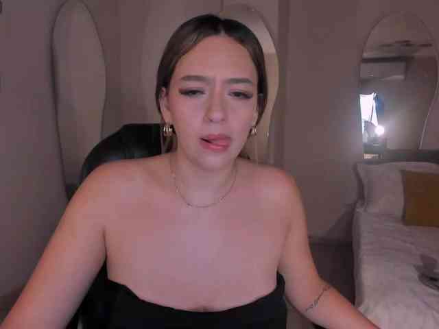 BellaRose webcam