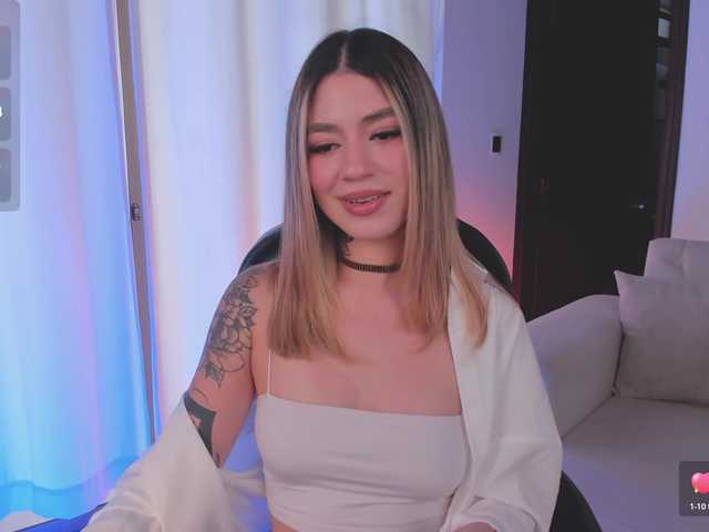 ViolettHansson's BongaCams show and profile