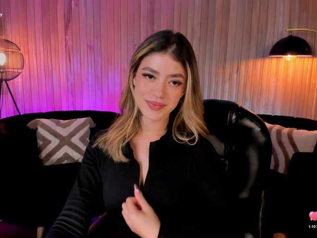 ViolettHansson's BongaCams show and profile