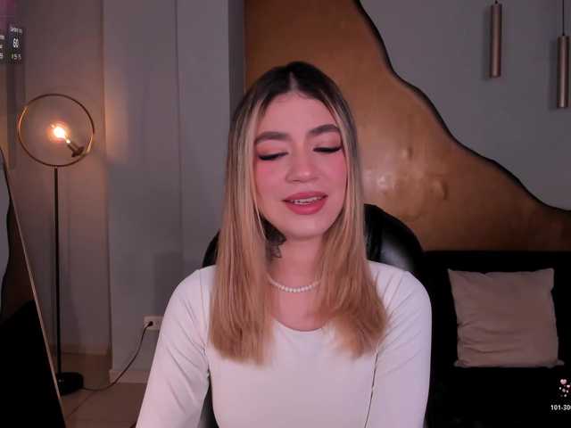 ViolettHansson's BongaCams show and profile