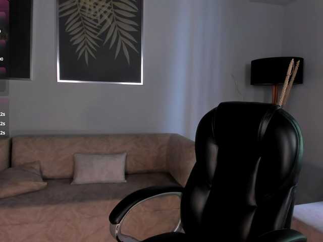 ViolettHansson's BongaCams show and profile