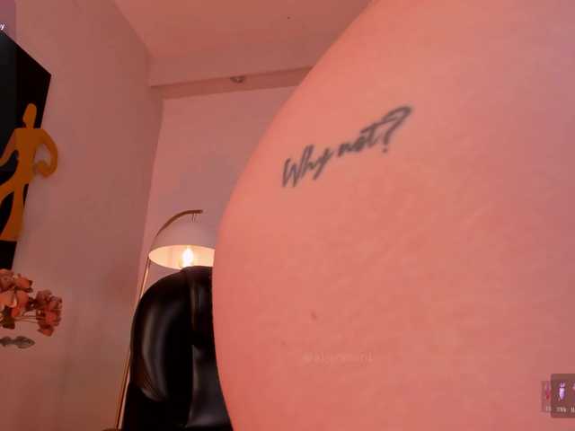 ViolettHansson's BongaCams show and profile