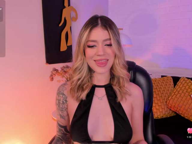 ViolettHansson's BongaCams show and profile