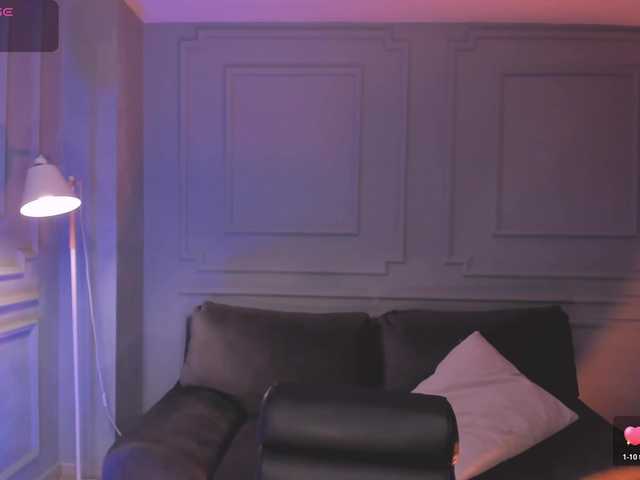 ViolettHansson's BongaCams show and profile