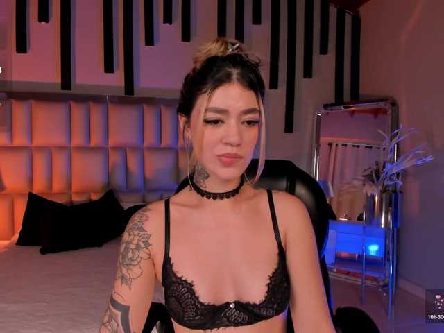 ViolettHansson's BongaCams show and profile