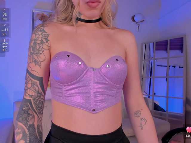 ViolettHansson's BongaCams show and profile