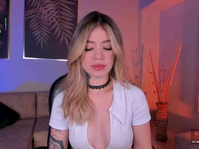 ViolettHansson ViolettHansson