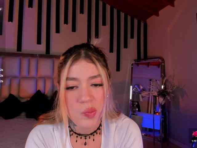 ViolettHansson ViolettHansson