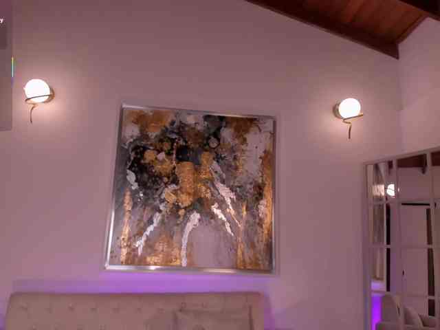 ViolettHansson webcam