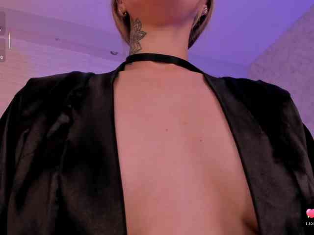 ViolettHansson webcam