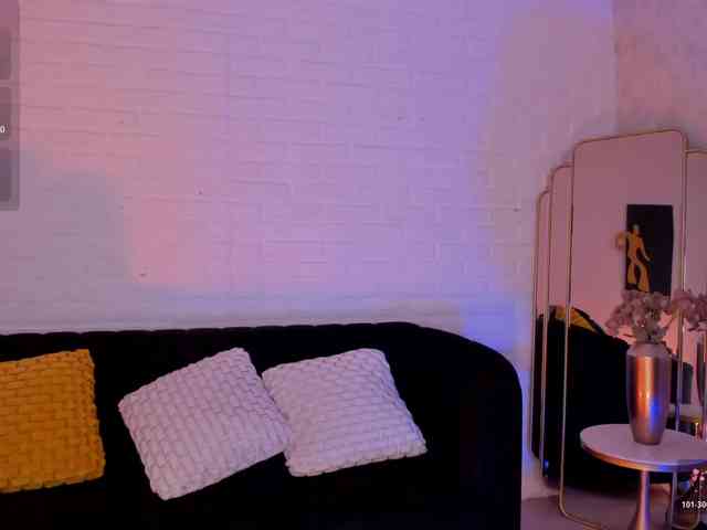 ViolettHansson webcam