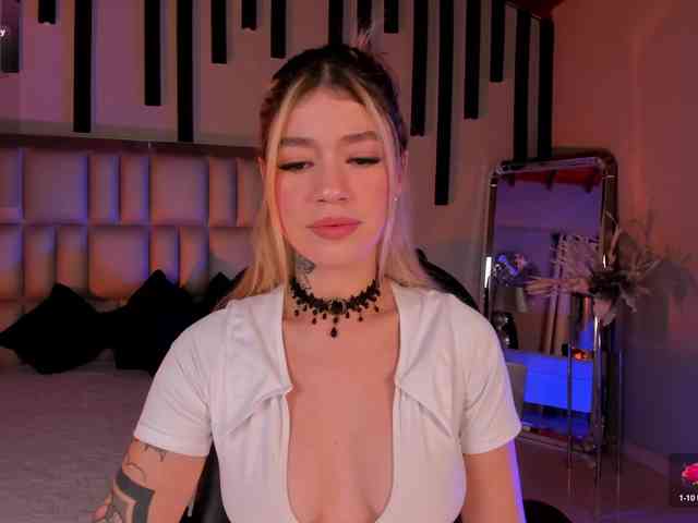 ViolettHansson ViolettHansson