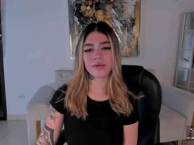 ViolettHansson webcam