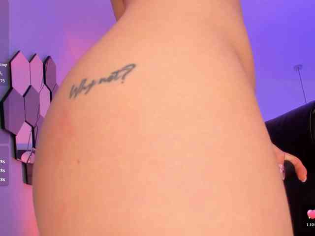 ViolettHansson webcam