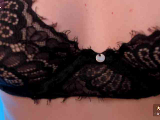 ViolettHansson webcam