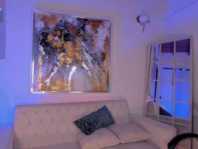 ViolettHansson webcam