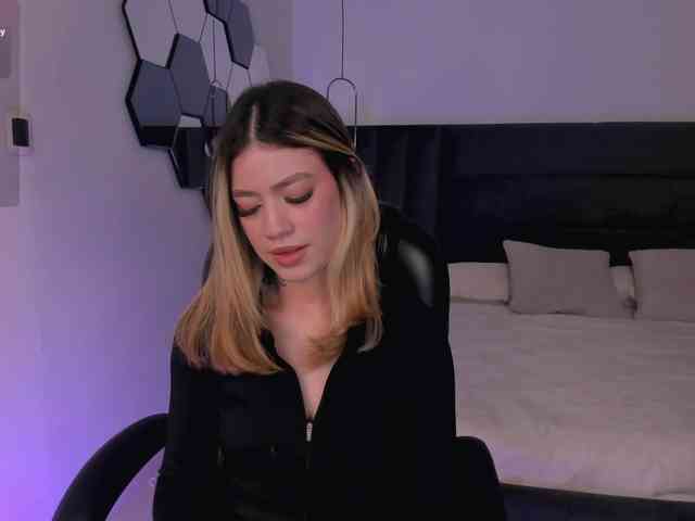 ViolettHansson webcam