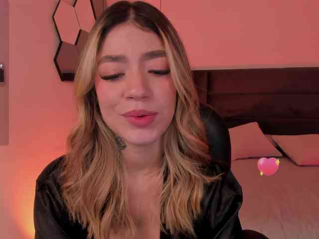 ViolettHansson ViolettHansson