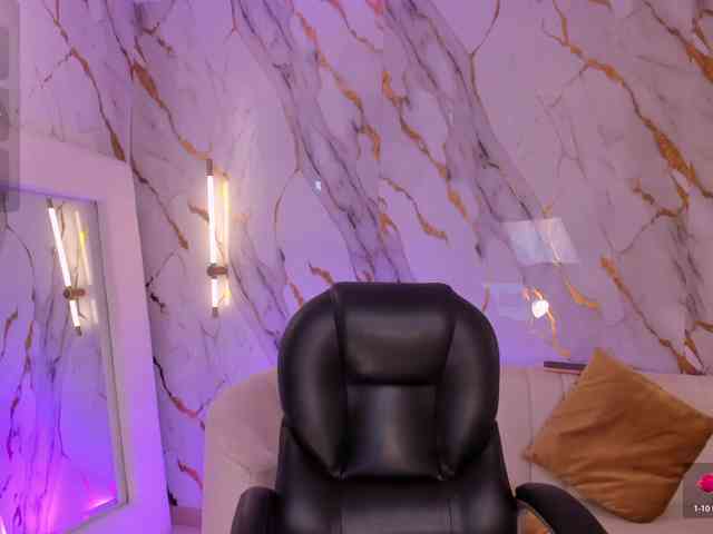 ViolettHansson webcam