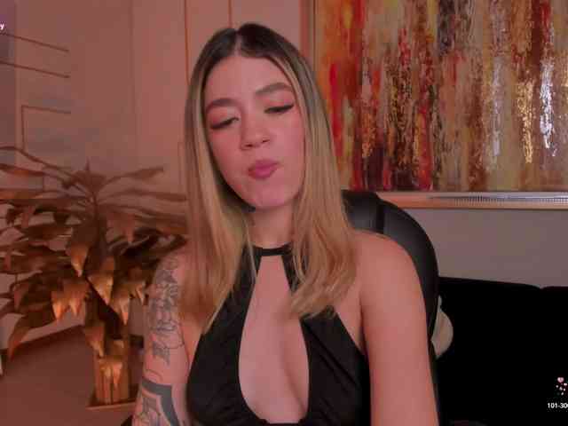 ViolettHansson ViolettHansson