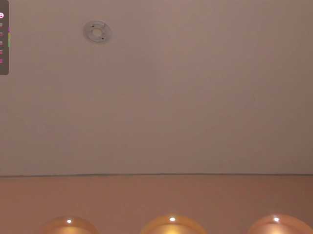 AliceHarper1's BongaCams show and profile