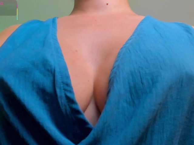 AliceHarper1's BongaCams show and profile