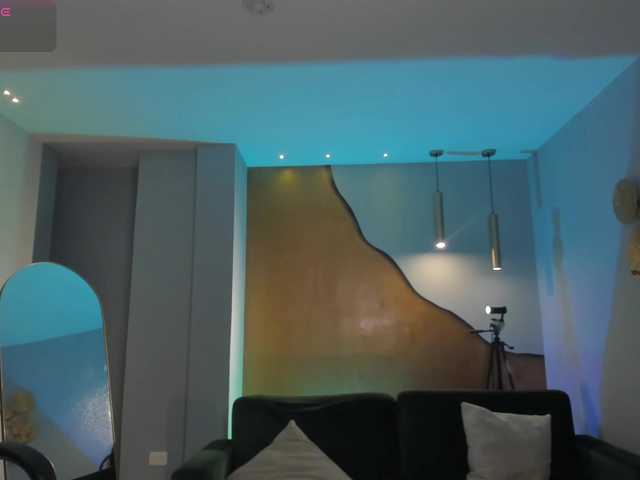 AliceHarper1's BongaCams show and profile