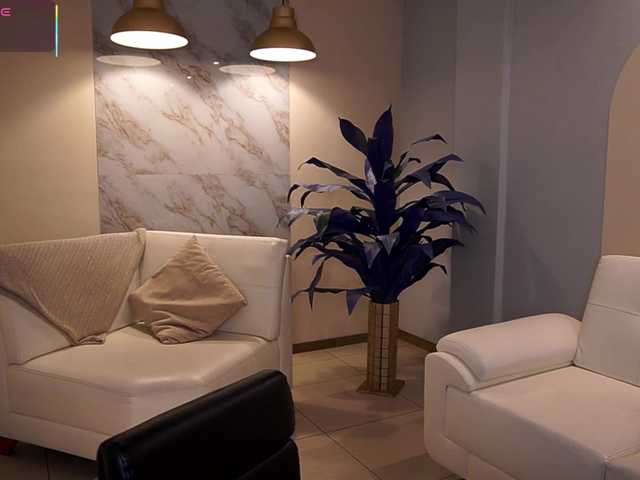 AliceHarper1's BongaCams show and profile