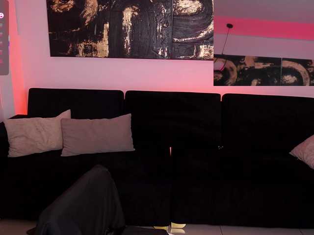 AliceHarper1's BongaCams show and profile