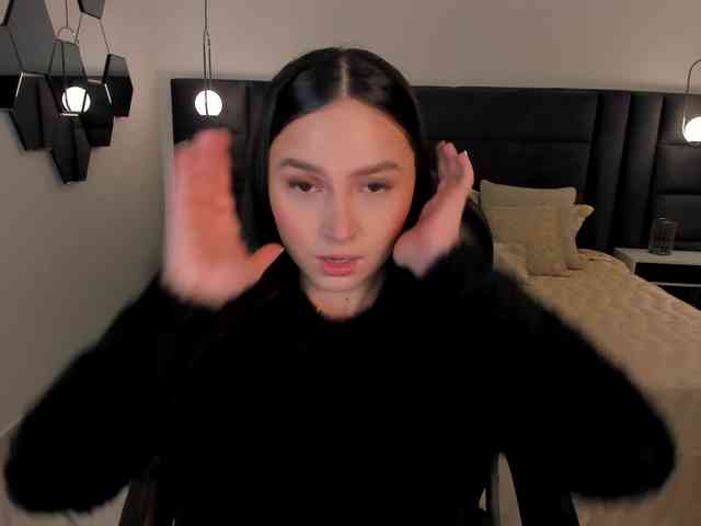 AliceHarper1 webcam