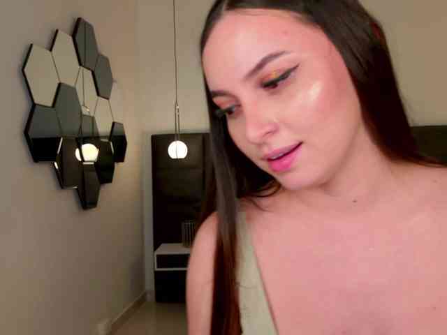AliceHarper1 webcam