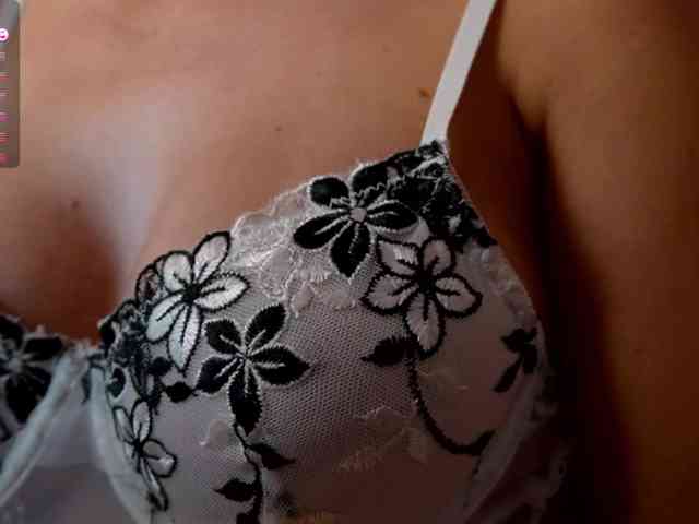 AliceHarper1 webcam