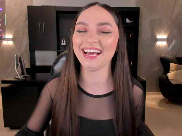 AliceHarper1 webcam