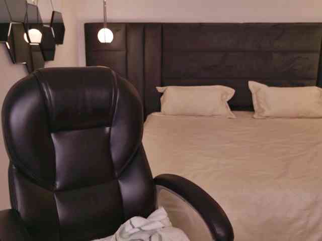 AliceHarper1 webcam