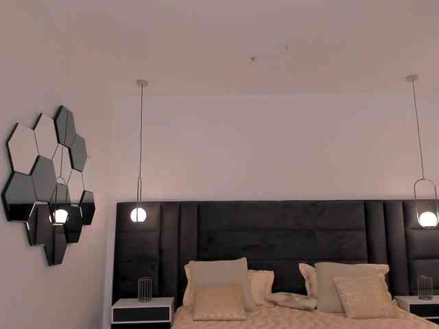 AliceHarper1 webcam