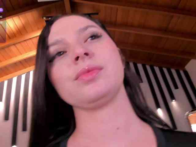 AliceHarper1 webcam