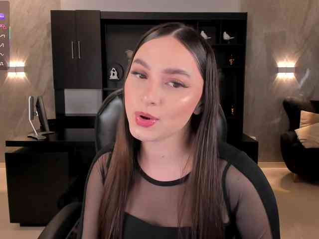 AliceHarper1 webcam