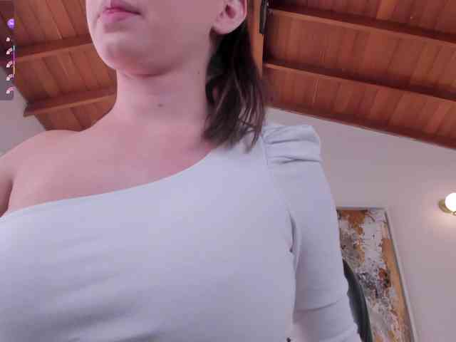 AliceHarper1 webcam