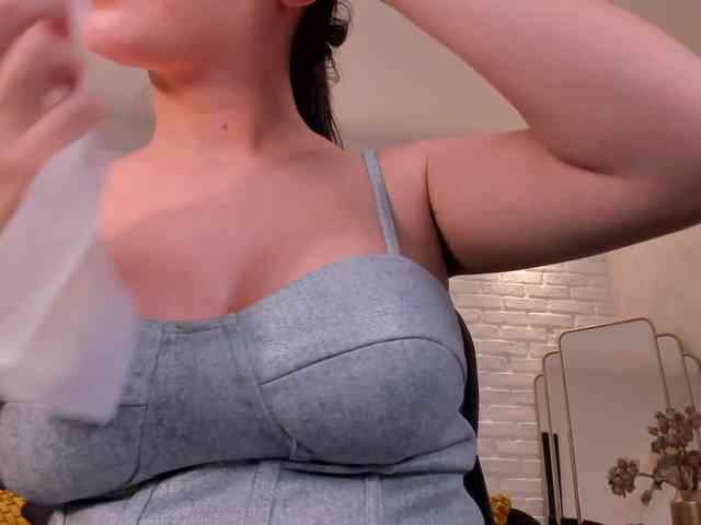 AliceHarper1 webcam