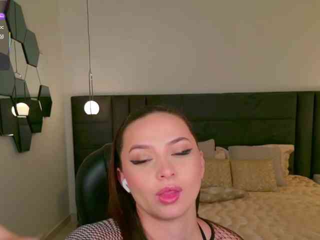 AliceHarper1 webcam