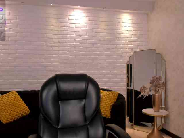 AliceHarper1 webcam