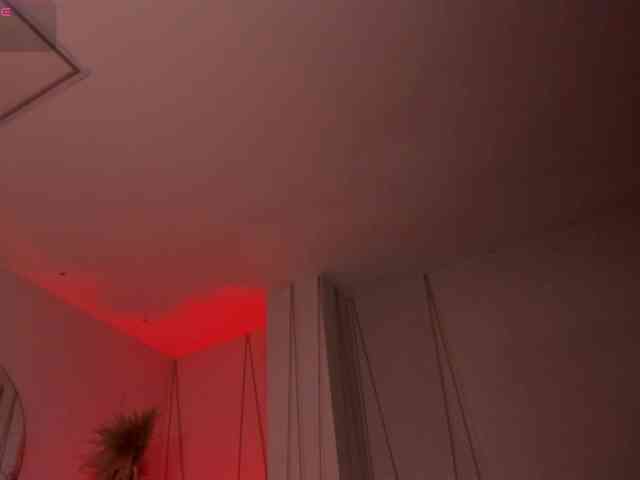 AliceHarper1 Live Webcam on BongaCams