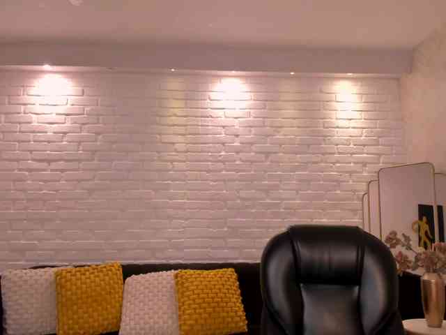 AliceHarper1 webcam