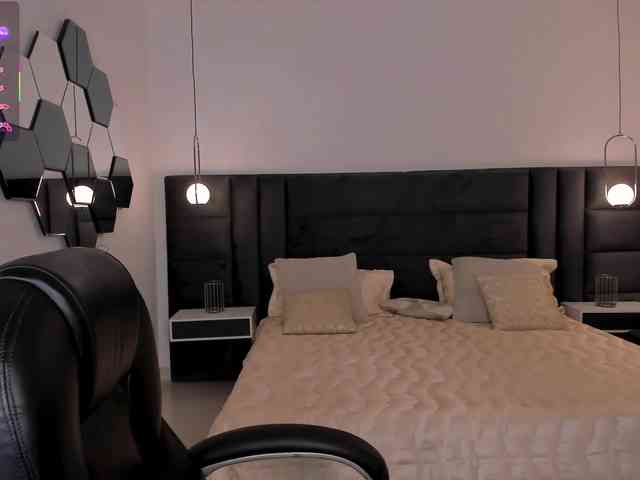 AliceHarper1 webcam
