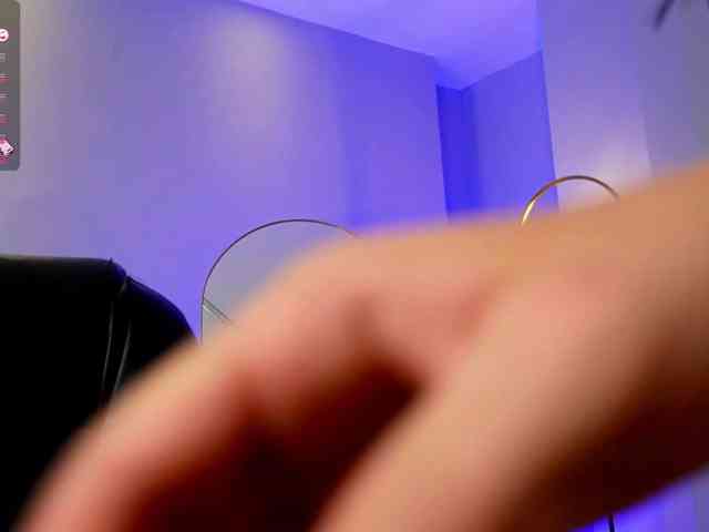 AliceHarper1 webcam