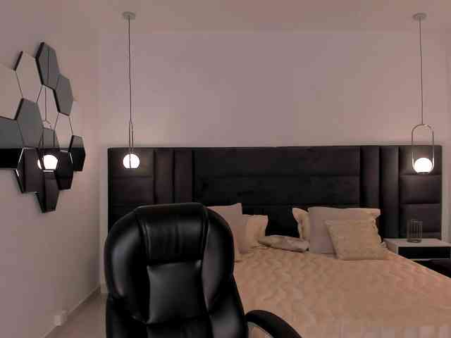 AliceHarper1 webcam
