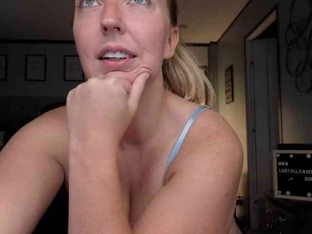 lucyallen4201 webcam