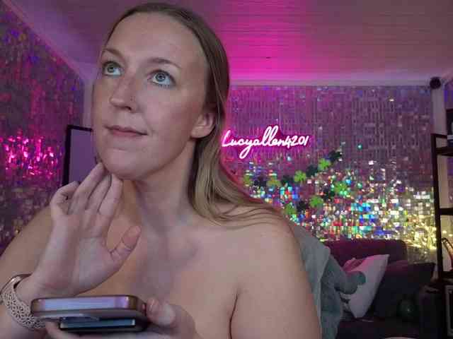 lucyallen4201 webcam