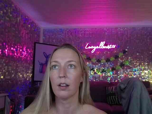 lucyallen4201 webcam